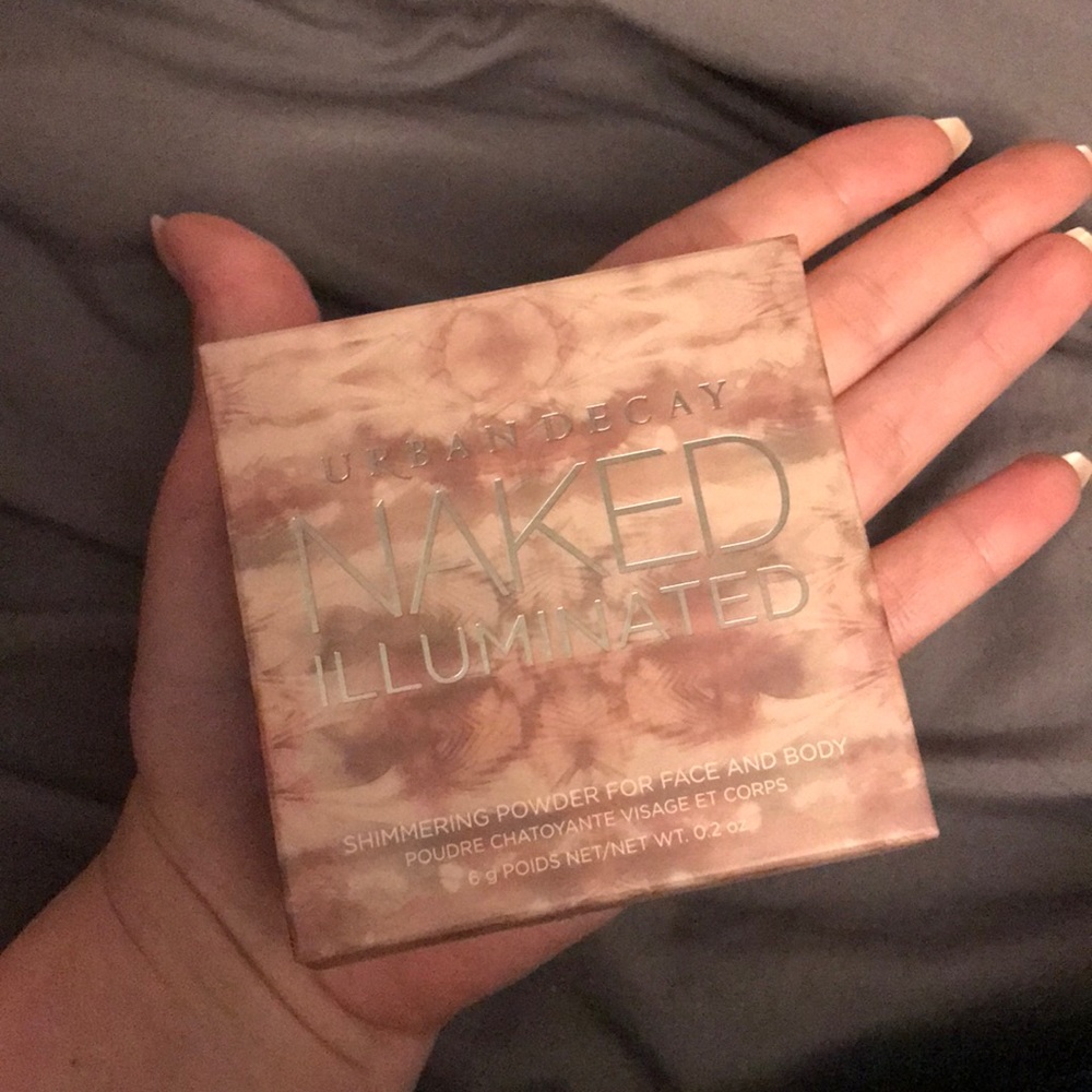 Urban Decay Illuminated Powder